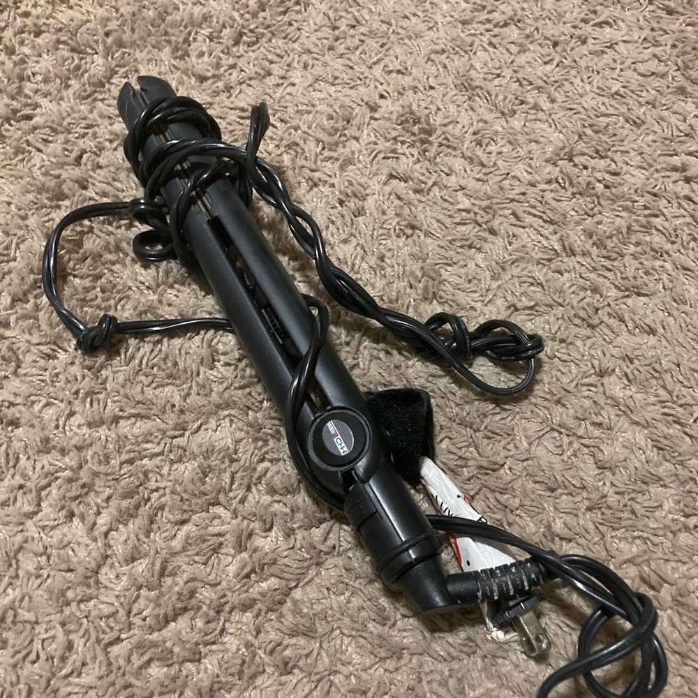 Hair straightener